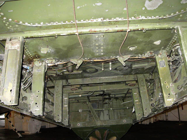 TBM_41.jpg - Rear view of bomb bay. Could carry one Mk 13 torpedo, or one 2000lb bomb or four 500lb bombs.